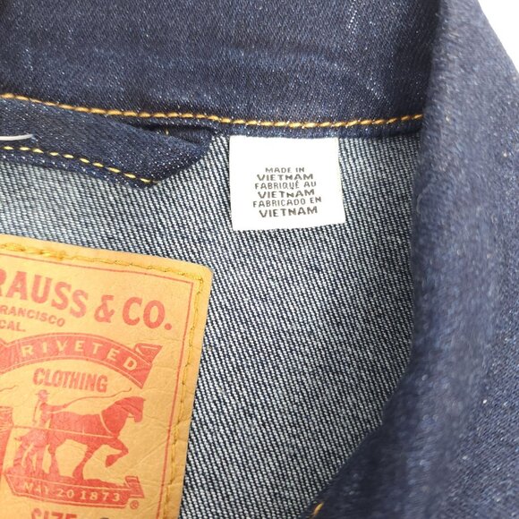 Levi's Denim Trucker Jacket Men's Size Small Dark Rinse Indigo Cotton Red Tab - Picture 7 of 11
